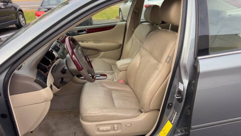 2004 Lexus ES 330