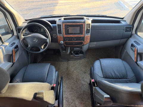 2016 Thor Motor Coach Siesta SA