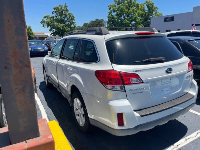 2011 Subaru Outback 2.5i Premium