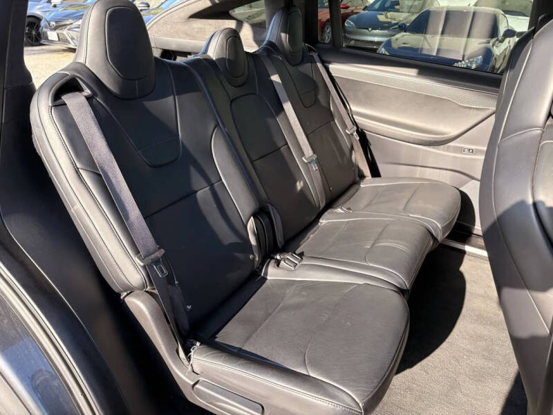2017 Tesla Model X 75D