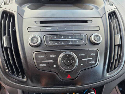 2017 Ford Escape S