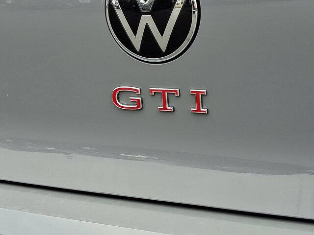 2025 Volkswagen Golf GTI Autobahn