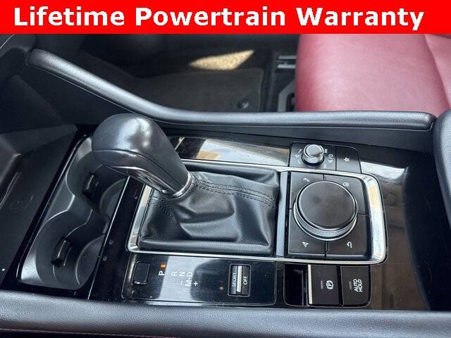 2024 Mazda Mazda3 Sedan 2.5 S Carbon Edition