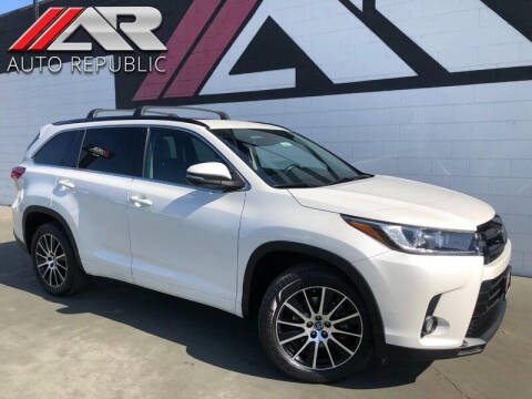 2018 Toyota Highlander for sale at Auto Republic Fullerton in Fullerton CA