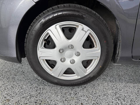 2017 Toyota Yaris 5-Door L