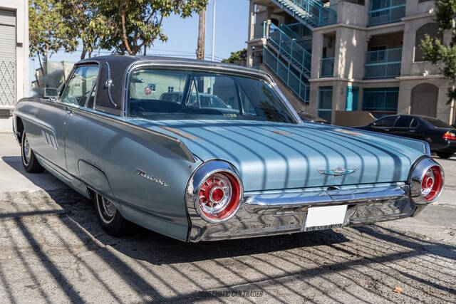 1968 Ford Thunderbird