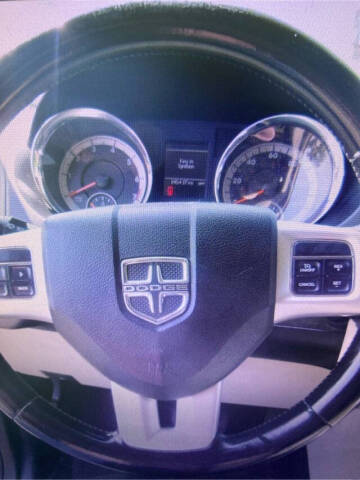 2011 Dodge Grand Caravan Crew