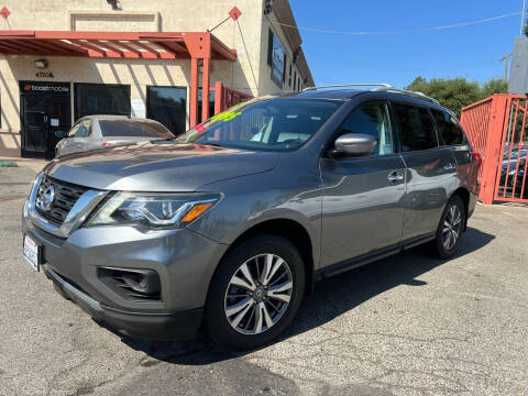 2020 Nissan Pathfinder for sale at AUTOMEX in Sacramento CA