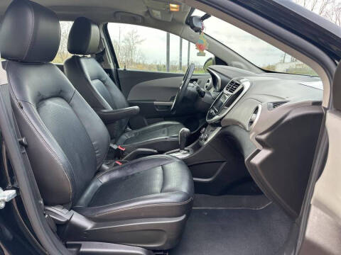 2018 Chevrolet Sonic Premier Auto