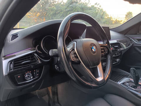 2018 BMW 5 Series 530i