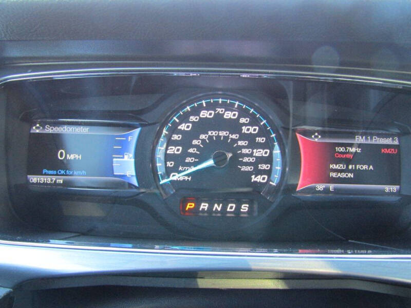 2018 Ford Taurus SEL