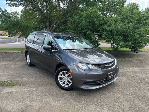 2020 Chrysler Voyager LXi