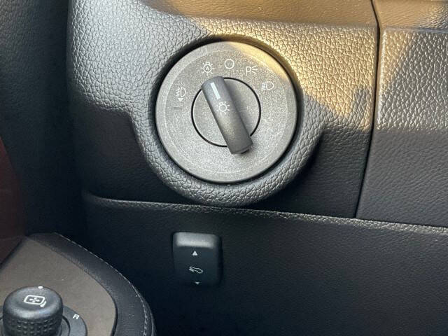 2011 Lincoln Navigator L