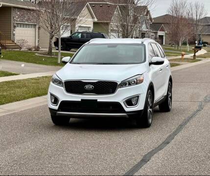 2017 Kia Sorento for sale at You Win Auto in Burnsville MN