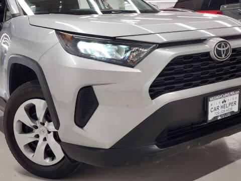 2022 Toyota RAV4 LE