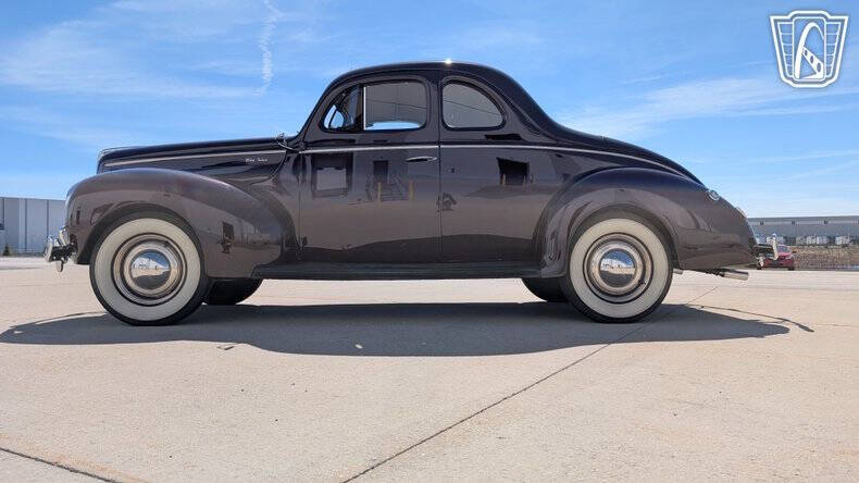 1940 Ford Deluxe
