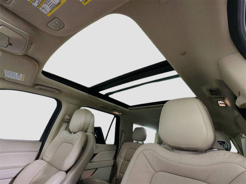 2021 Lincoln Navigator L Reserve