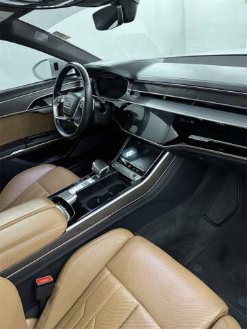 2021 Audi A8 L quattro 60 TFSI