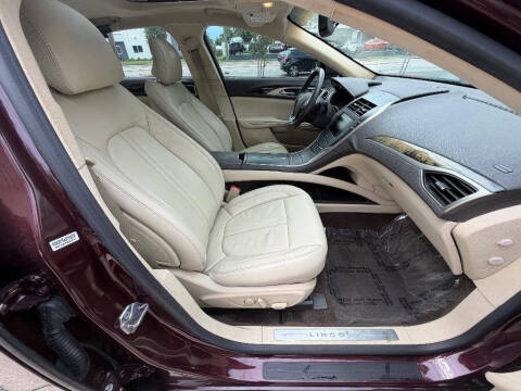 2013 Lincoln MKZ