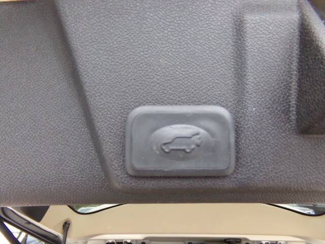 2012 Chevrolet Traverse LTZ