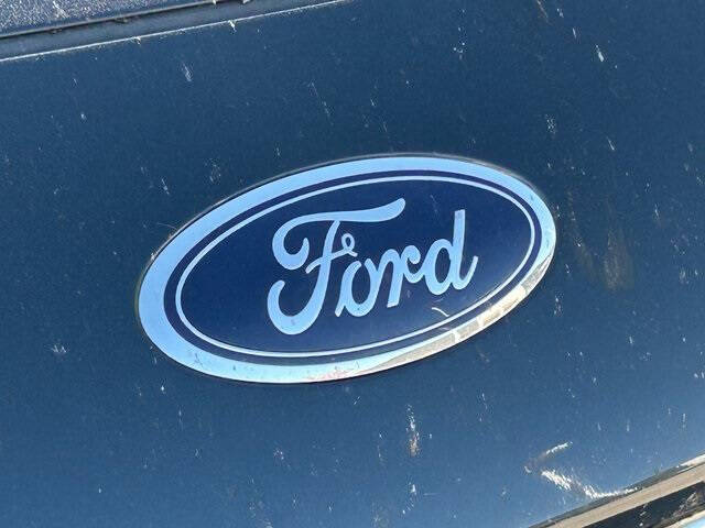 2022 Ford Escape Hybrid Titanium