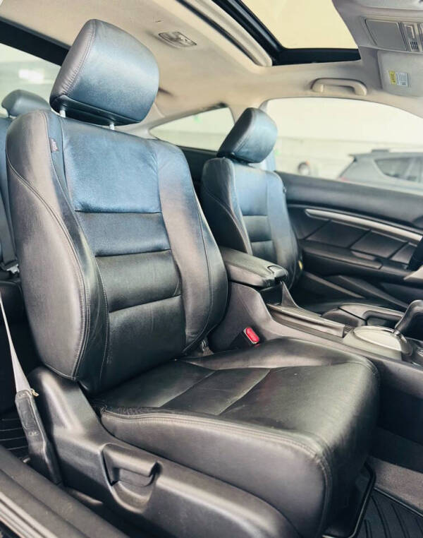 2012 Honda Accord EX-L V6 w/Navi