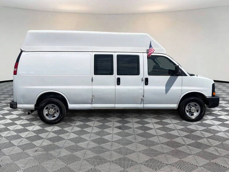 2009 Chevrolet Express 2500