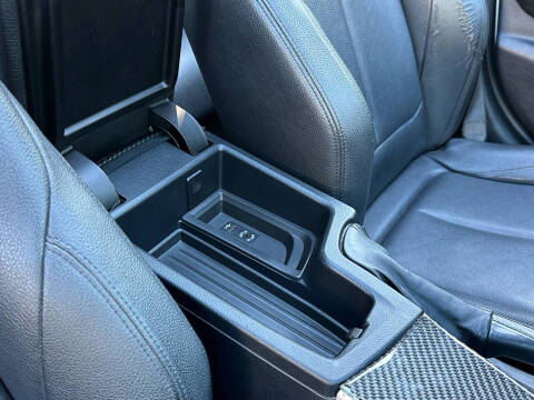 2015 BMW 3 Series 320i