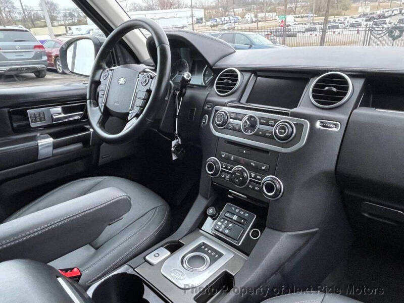 2016 Land Rover LR4 HSE LUX