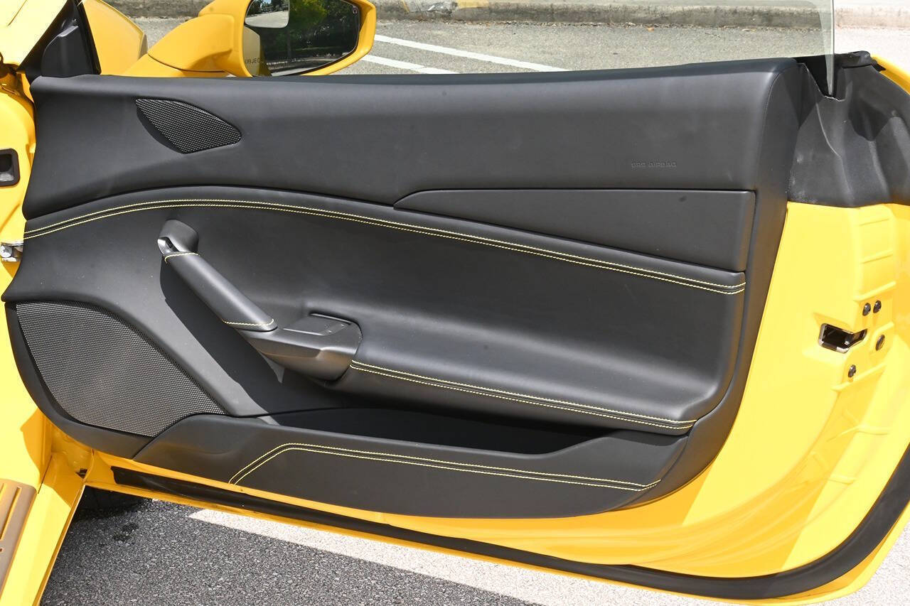 2018 Ferrari 488 GTB 29