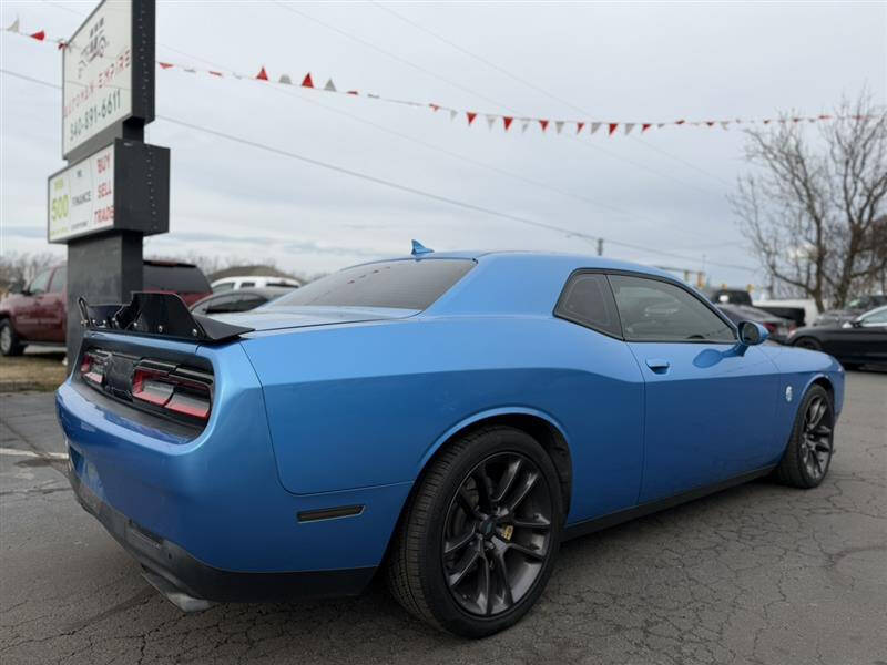 2016 Dodge Challenger R/T Scat Pack