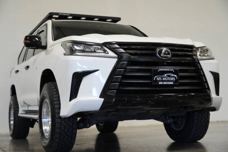 2016 Lexus LX 570