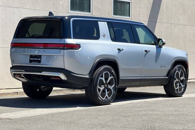 2024 Rivian R1S