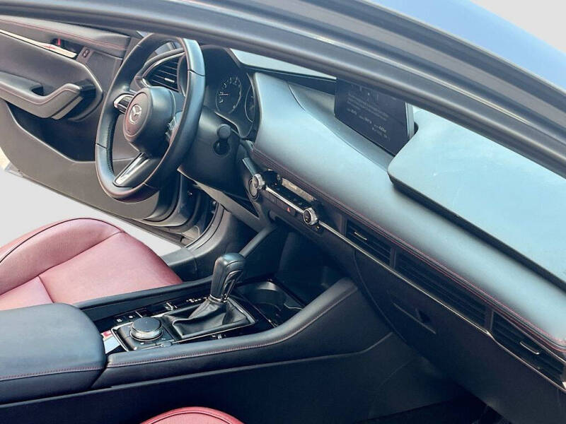 2025 Mazda Mazda3 Hatchback 2.5 S Carbon Edition