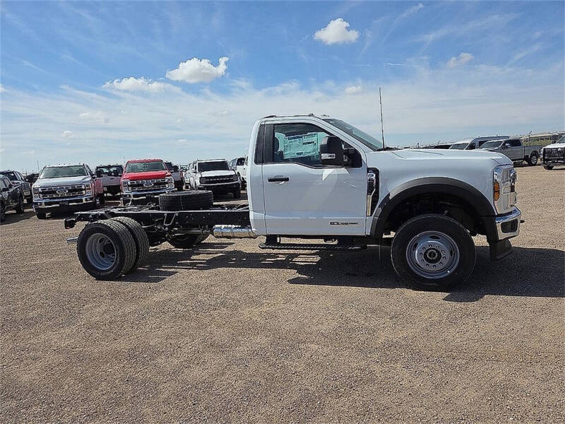 2025 Ford F-600 Super Duty