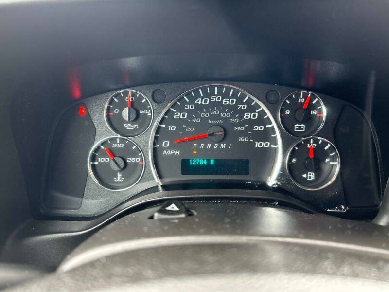2024 GMC Savana 2500
