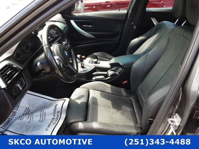 2018 BMW 3 Series 320i