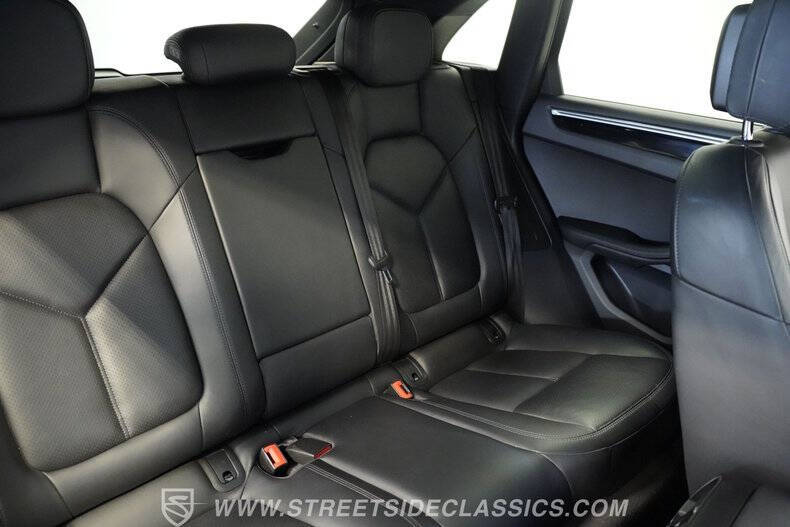2019 Porsche Macan