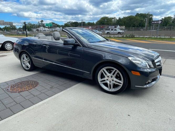 2011 Mercedes-Benz E350