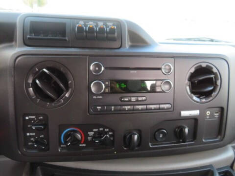 2014 Ford E-Series E-150