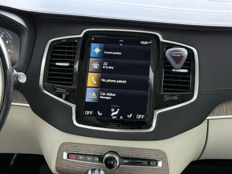 2022 Volvo XC90 T6 Inscription 7-Passenger