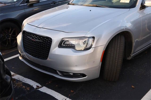 2023 Chrysler 300 S V6