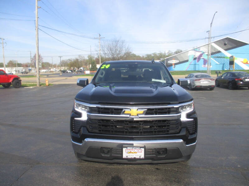 2024 Chevrolet Silverado 1500 LT