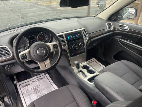 2011 Jeep Grand Cherokee Laredo