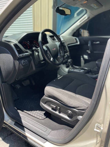2014 GMC Acadia SLE-2