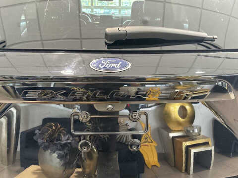 2023 Ford Explorer ST-Line