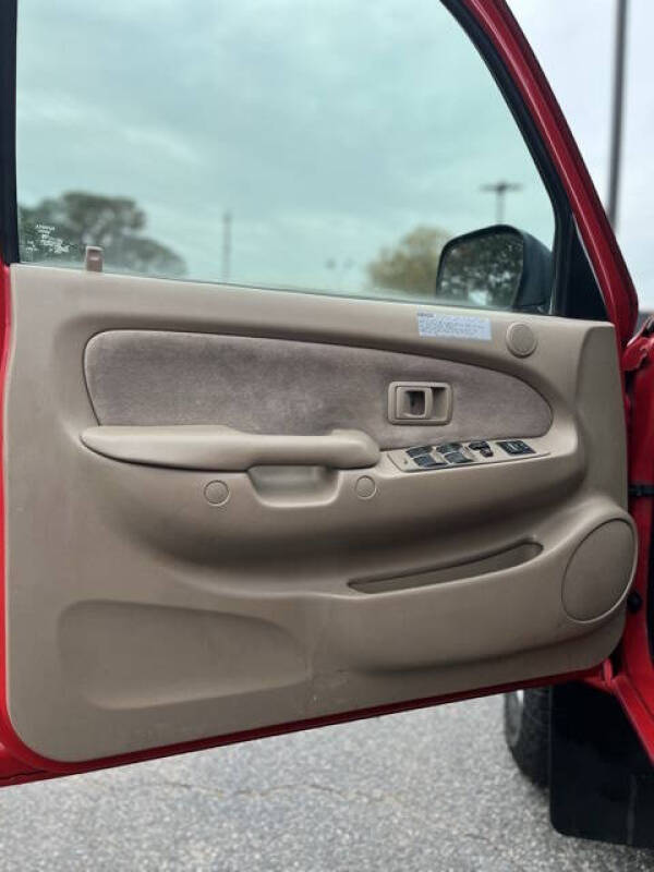 2004 Toyota Tacoma PreRunner V6