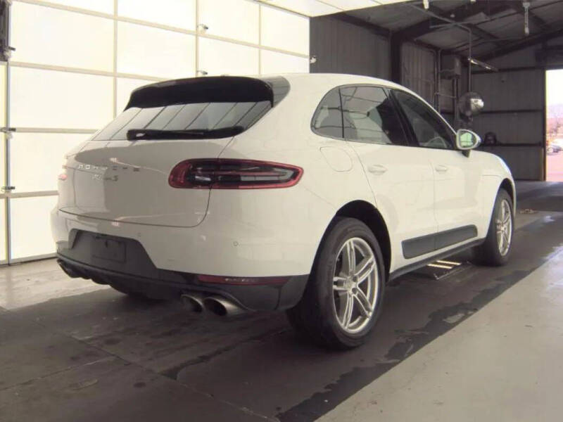 2017 Porsche Macan S
