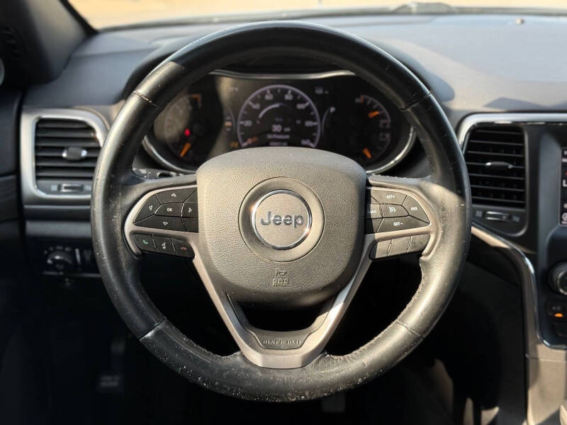 2019 Jeep Grand Cherokee Laredo E