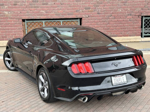 2017 Ford Mustang EcoBoost Premium